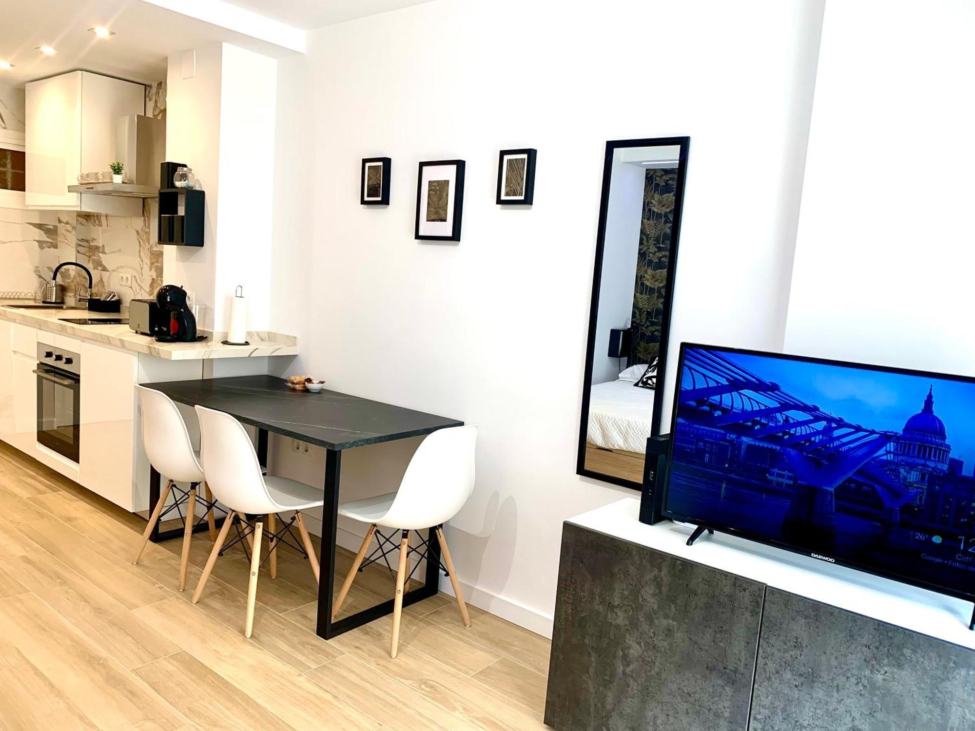 Apartamento Premium Con Piscina - Recepcion 24 Hs Benalmádena Eksteriør bilde
